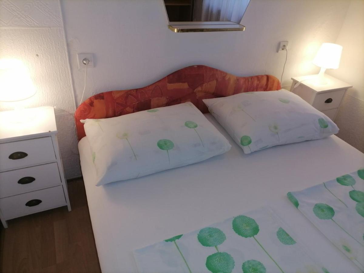 Rooms Mara Skradin Luaran gambar