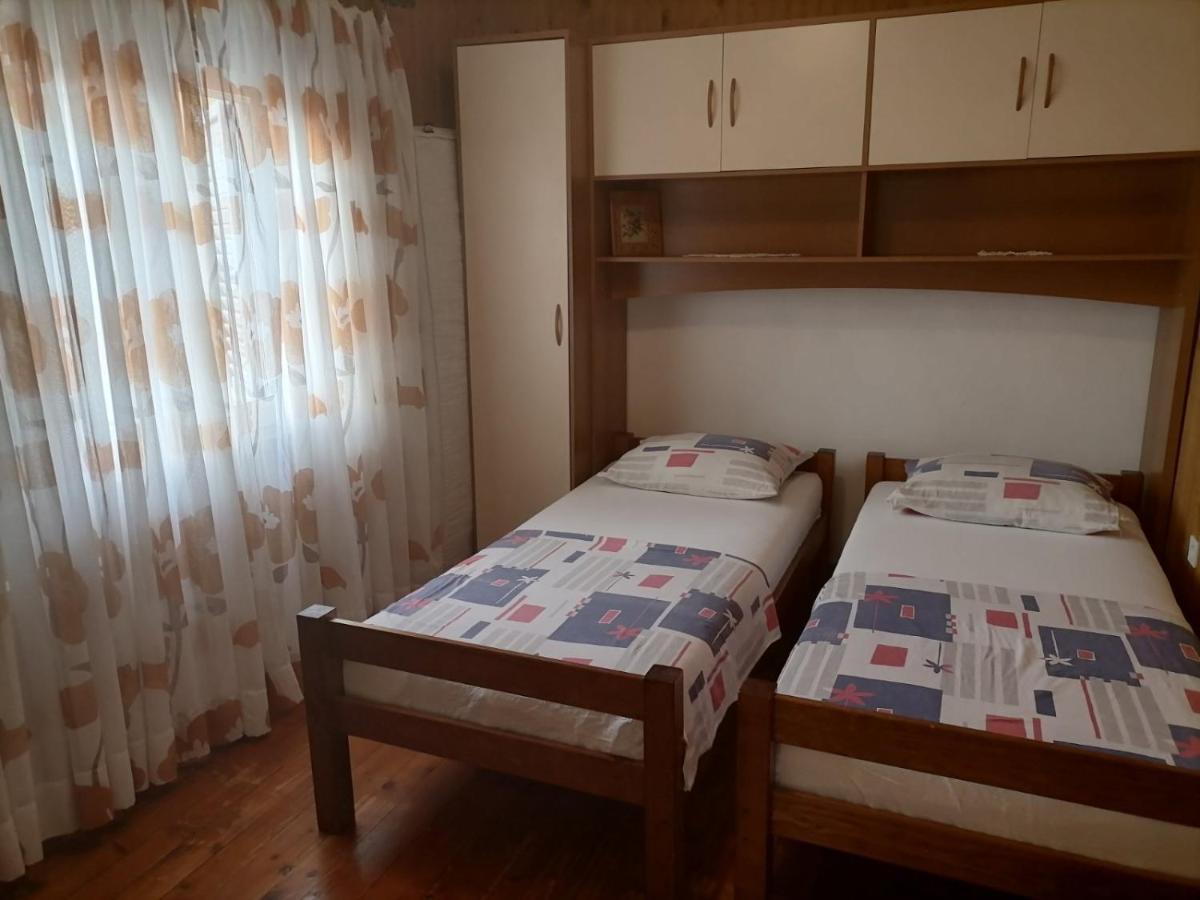 Rooms Mara Skradin Luaran gambar