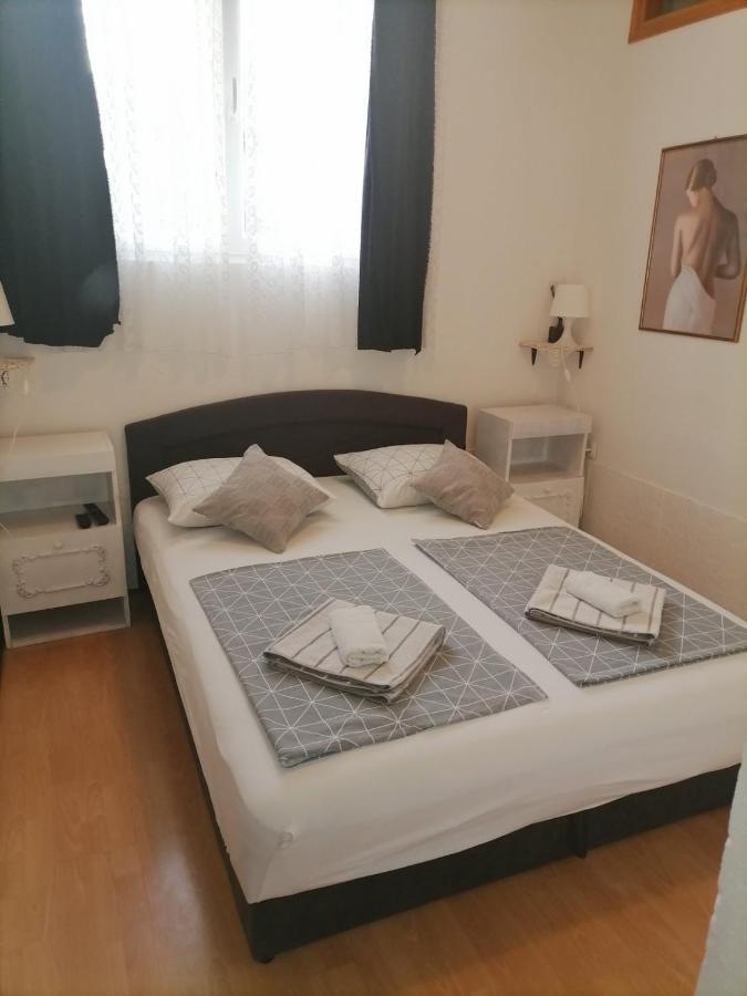 Rooms Mara Skradin Luaran gambar
