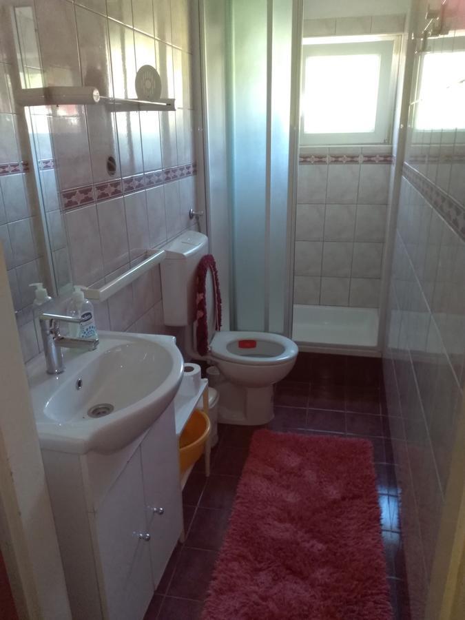 Rooms Mara Skradin Luaran gambar